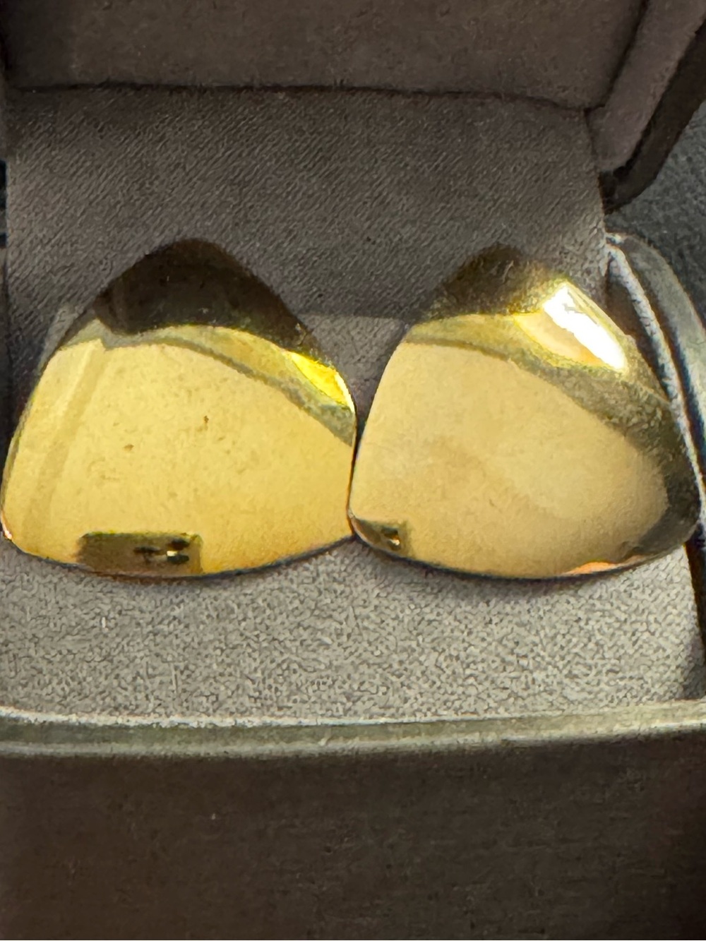 Vintage Gold Tone Triangle Stud Earrings Modernist Geometric Minimalist